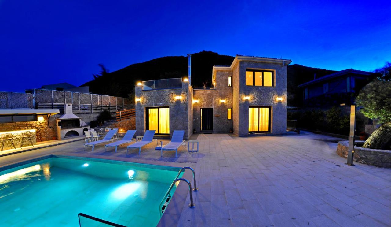Ionian Stone Luxury Villa นิเกียนา ภายนอก รูปภาพ