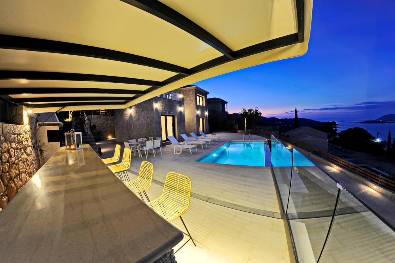 Ionian Stone Luxury Villa นิเกียนา ภายนอก รูปภาพ