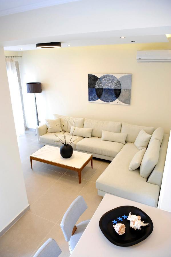 Ionian Stone Luxury Villa นิเกียนา ภายนอก รูปภาพ
