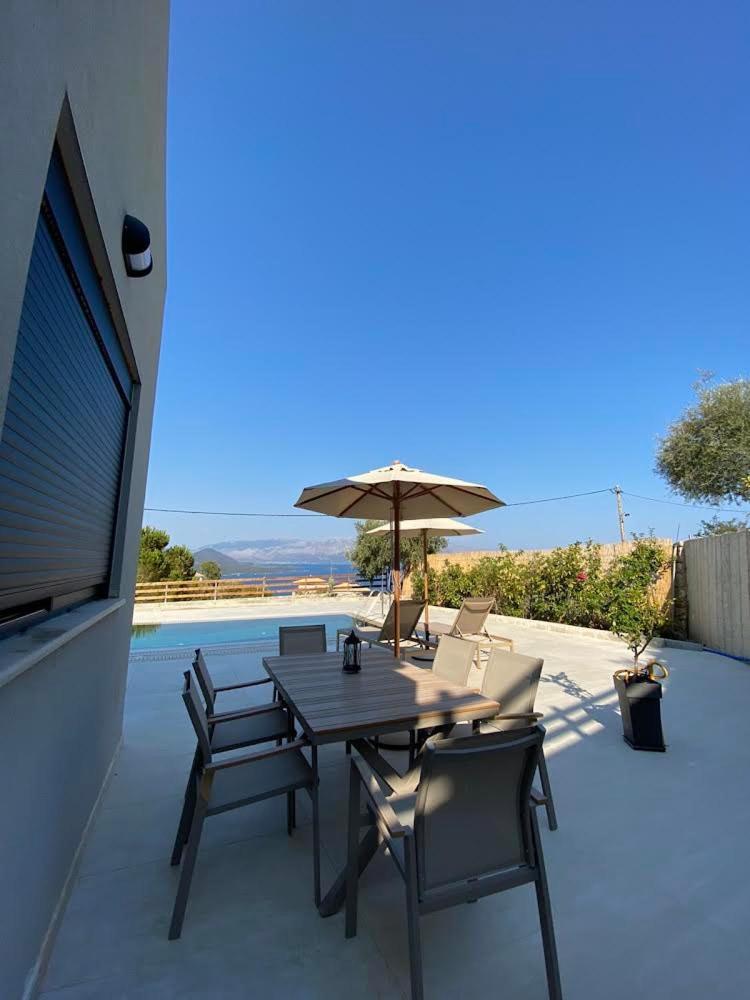 Ionian Stone Luxury Villa นิเกียนา ภายนอก รูปภาพ